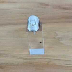 Sterling Silver & Freshwater White Pearl Sheild Style Ring Size 5 3/4
